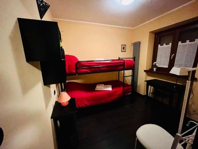 Incantevole Appartamento Con Giardino - Garage Privato E Free Wifi Оулькс Екстер'єр фото