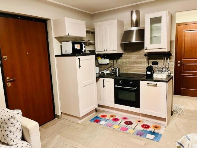 Incantevole Appartamento Con Giardino - Garage Privato E Free Wifi Оулькс Екстер'єр фото